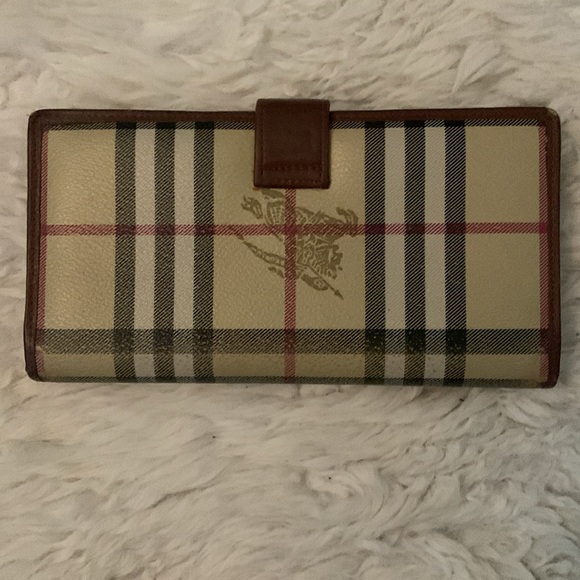 Burberry Wallet - Picture 2 of 6
